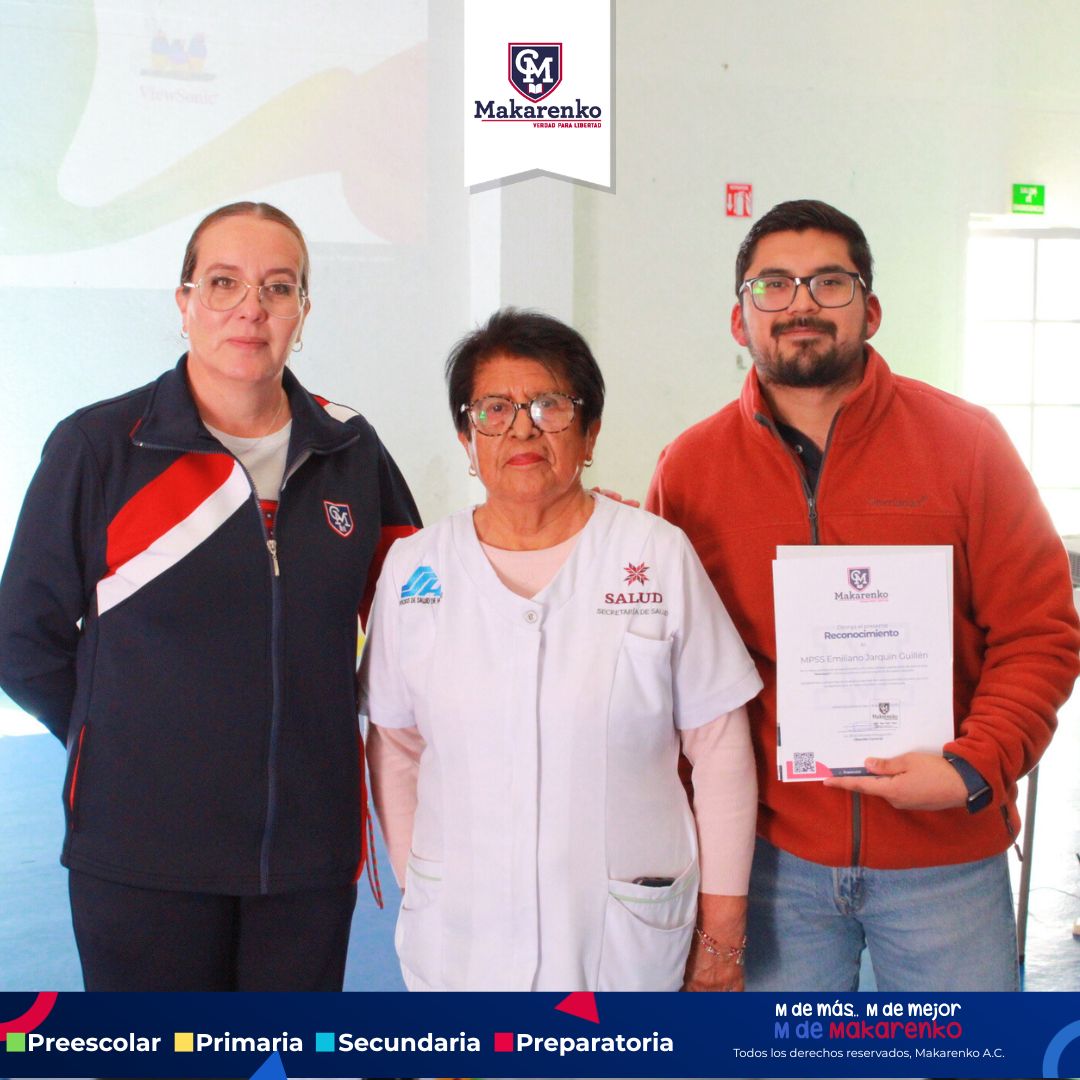 Plática informativa de Sarapión para madres y padres de familia